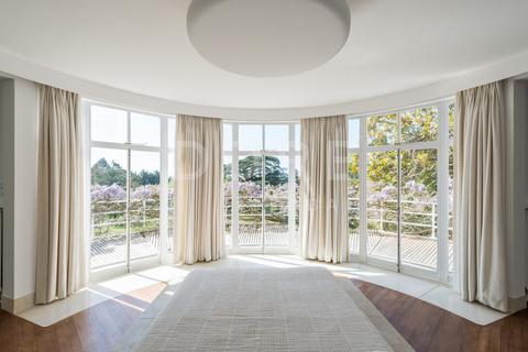 6 bedroom country house to rent, St. Anns Hill Road, Chertsey, KT16