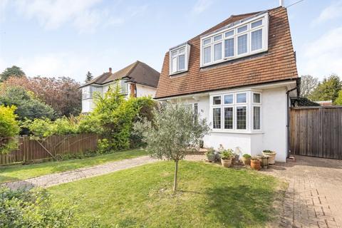 30 Fullbrooks Avenue, Worcester Park, KT4 7PE