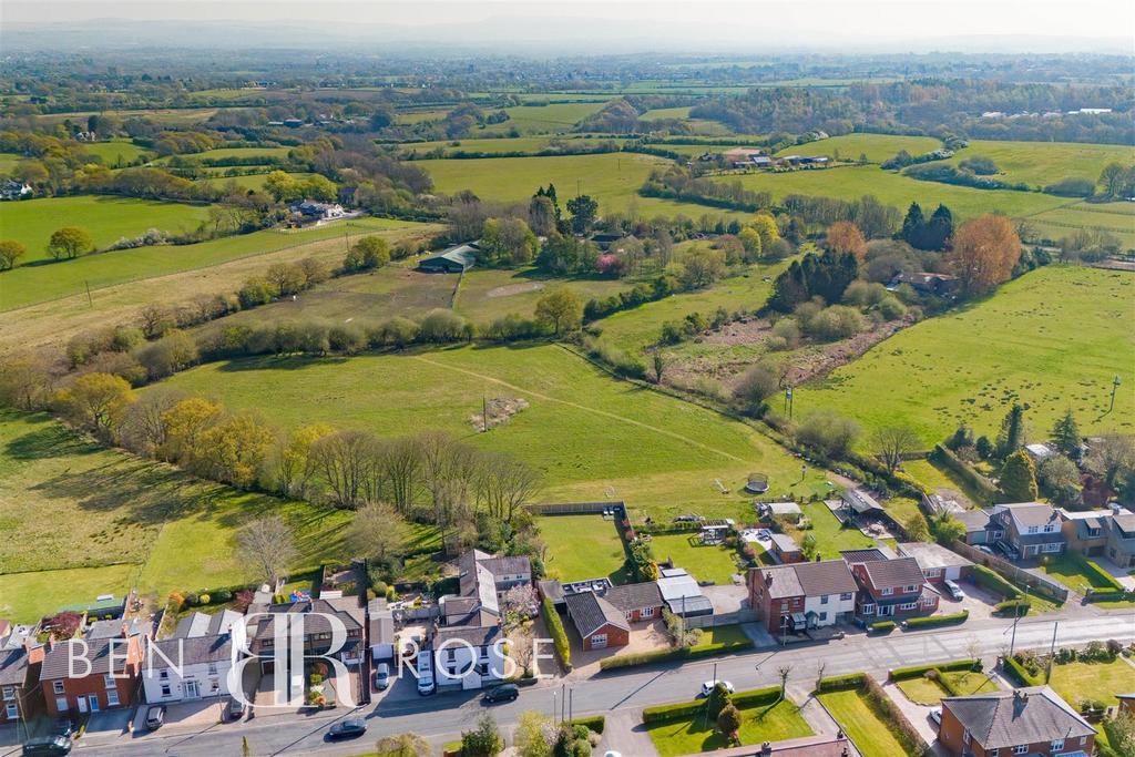 Aerial View - Surroundings