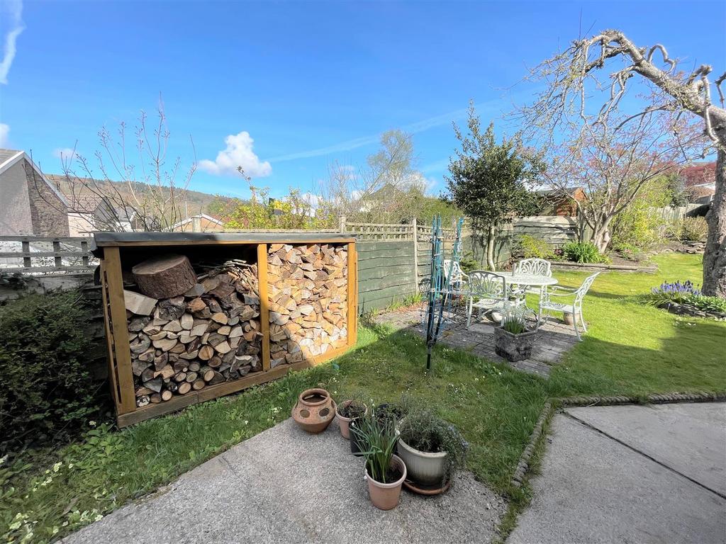 Log storage
