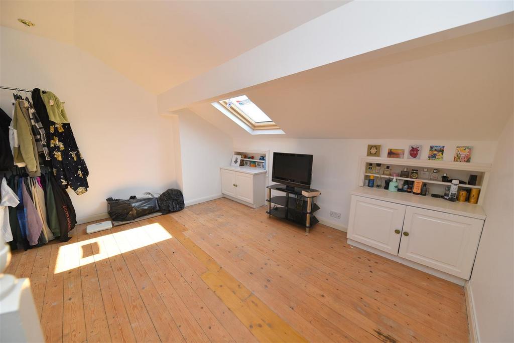Bedroom2.JPG