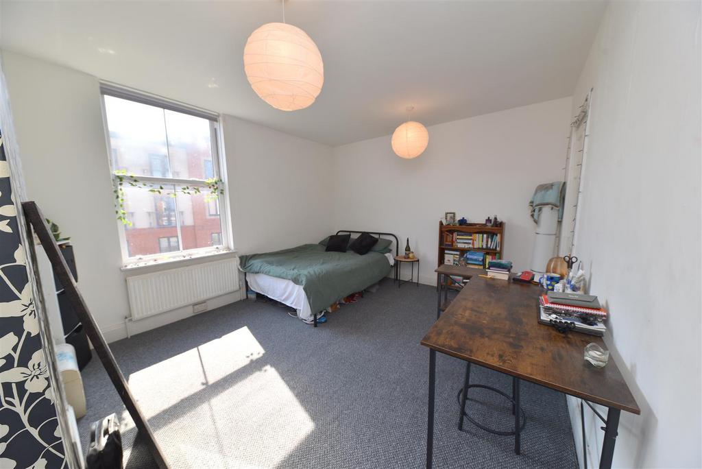 Bedroom1.JPG