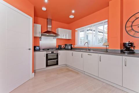 24 Blackadder Crescent, North Berwick, EH39 5FQ