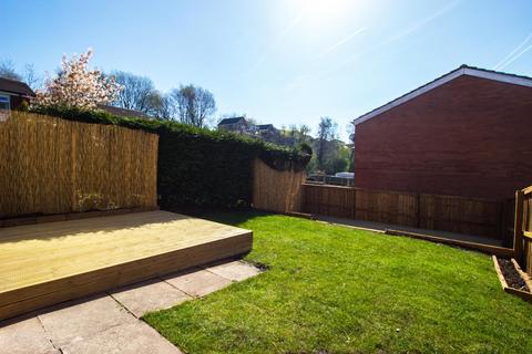 52 Carr Road, Darwen, BB3 2DW