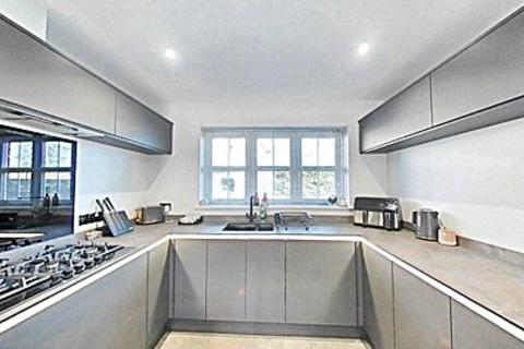 38 Birkbeck Gardens, Kirkby Stephen, CA17 4TH
