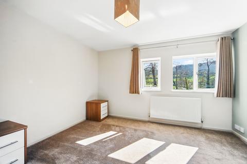 23 Church Close, Pool In Wharfedale, Otley, LS21 1LN