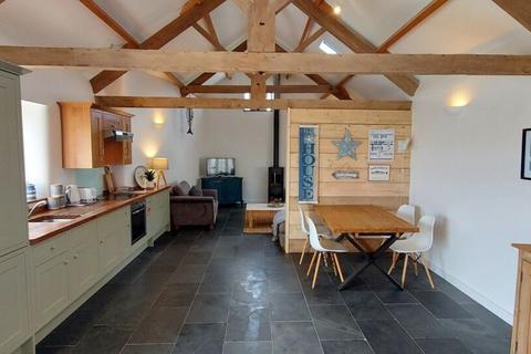1 bedroom barn conversion to rent, Widegates, Looe PL13