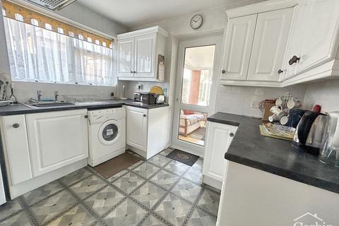 2 bedroom detached bungalow for sale, Horsham Avenue, Bournemouth, BH10 7