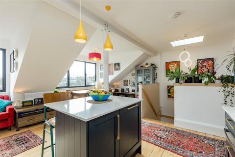 3 bedroom apartment for sale, Leith Walk, Edinburgh, Midlothian