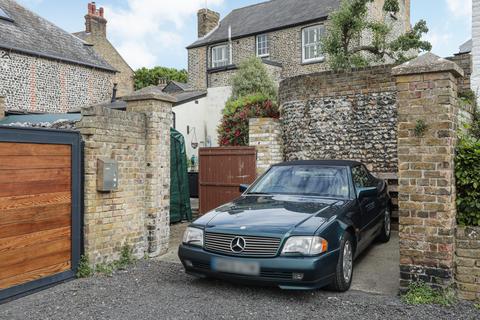 4 bedroom semi-detached house for sale, Crow Hill, Broadstairs, CT10