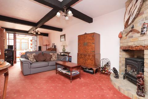 4 bedroom semi-detached house for sale, Crow Hill, Broadstairs, CT10