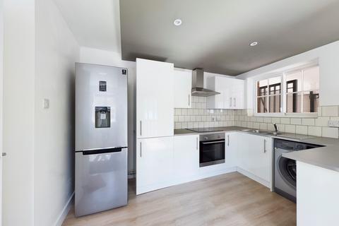 1 bedroom flat for sale, St. Dunstans Street, Canterbury, Kent, CT2