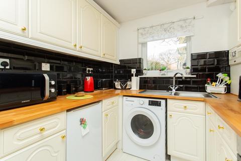 1 bedroom flat for sale, Temple Road, Canterbury, CT2