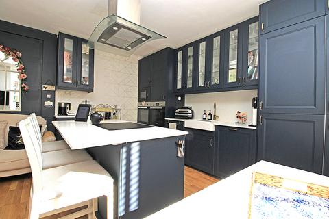 Flat 11, Greenwich House, 30 - 34 Arthur Road, Margate, CT9 2EN