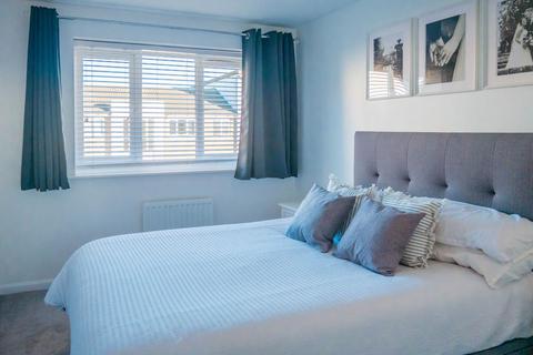 9, Ordnance Court Artillery Avenue, Shoeburyness, Southend-on-sea, SS3 8EJ