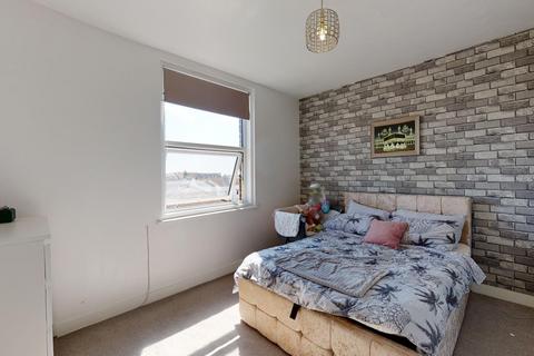2 bedroom flat for sale, Edgar Road, Margate, Cliftonville, CT9