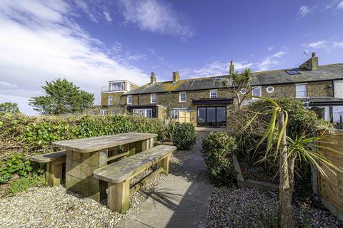 4, Coast Guard Cottages Swalecliffe, Herne Bay, CT6 8BD
