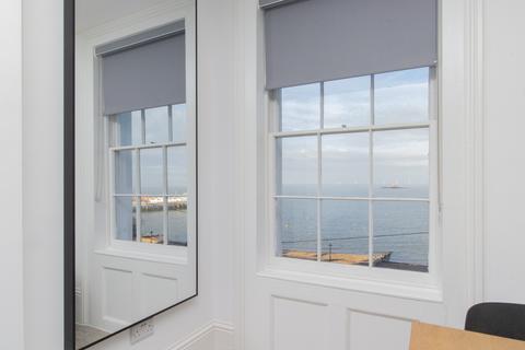 2 bedroom flat for sale, St. Georges Terrace, Herne Bay, CT6