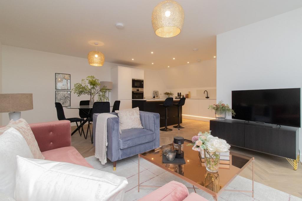 Apt. 14 Show Home