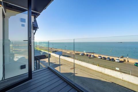 1 bedroom flat for sale, St. Georges Terrace, Herne Bay, Kent, CT6