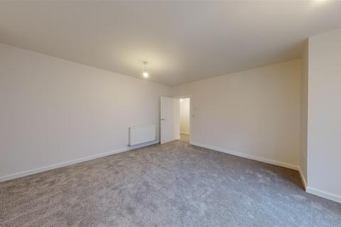 3 bedroom flat for sale, Trinity Gardens, Folkestone, Kent, CT20