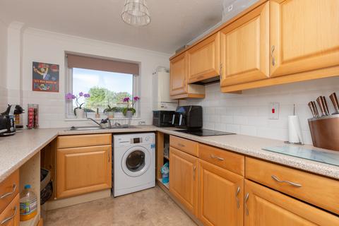 2 bedroom flat for sale, Shakespeare Road, Birchington, CT7