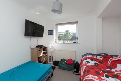 2 bedroom flat for sale, Shakespeare Road, Birchington, CT7