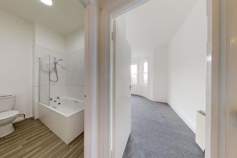 1 bedroom flat for sale, Penshurst Road, Ramsgate, CT11