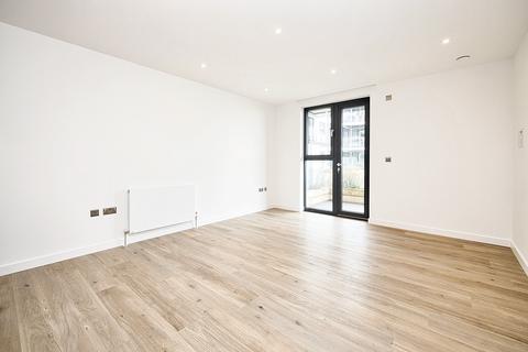 2 bedroom flat for sale, Beach Drive, Ramsgate, CT11