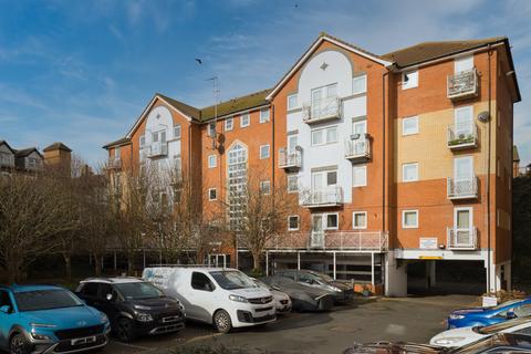 1 bedroom flat for sale, High Street, Ramsgate, CT11