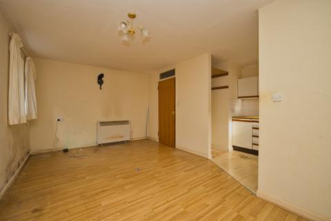1 bedroom flat for sale, High Street, Ramsgate, CT11