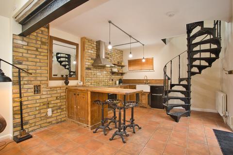 1 bedroom detached house for sale, Cherry Tree Avenue, Dover, Kent, CT16