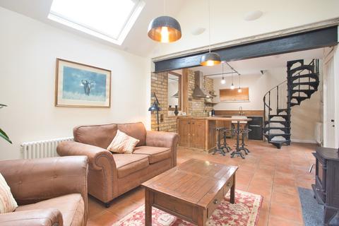1 bedroom detached house for sale, Cherry Tree Avenue, Dover, Kent, CT16