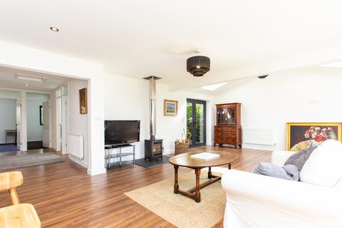 5 bedroom bungalow for sale, Popes Lane, Canterbury, CT2