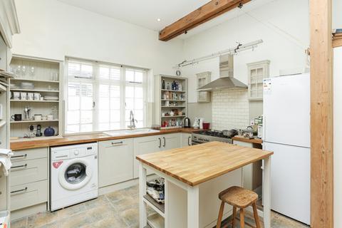 4 bedroom semi-detached house for sale, The Courtyard, Broadstairs, CT10