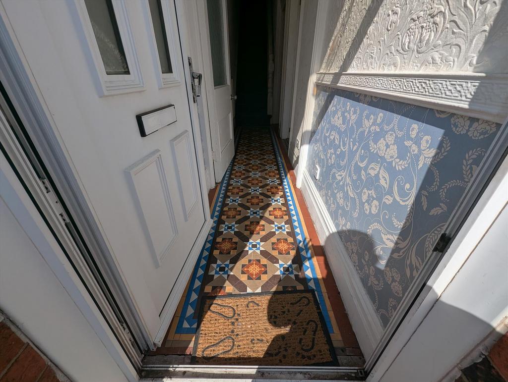 Entrance Vestible