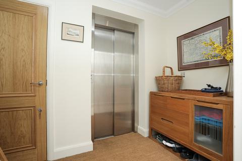 2 bedroom flat for sale, Joss Gap Road, Broadstairs, Kent, CT10