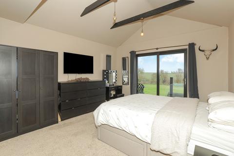 Bovine Lodge Dover Road, Westcliffe, Dover, CT15 6EN