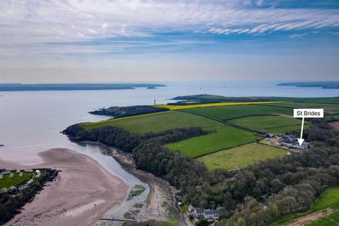 3 bedroom cottage for sale, St Brides, Sandy Haven, St. Ishmaels SA62 3DN