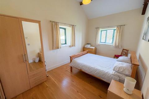 3 bedroom cottage for sale, St Brides, Sandy Haven, St. Ishmaels SA62 3DN