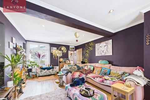 20 Graigwen Road, Porth, CF39 9HA