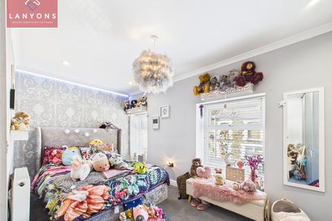 20 Graigwen Road, Porth, CF39 9HA