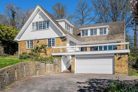 5 bedroom detached house for sale, Furzefield Chase, East Grinstead RH19