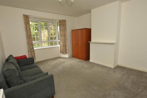 9 Dryden Road, Exeter, EX2 5BS