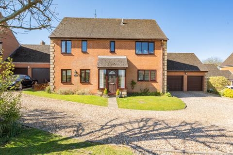 2 Wanshot Close, Wroughton, Swindon, SN4 0RF