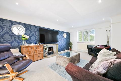 184 Banstead Road, Banstead, SM7 1QG