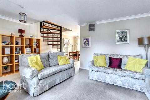 3 bedroom semi-detached house for sale, The Paddocks, Cambridge