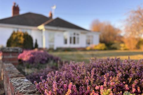 3 bedroom detached bungalow for sale, Rogues Lane, Pettistree, Woodbridge