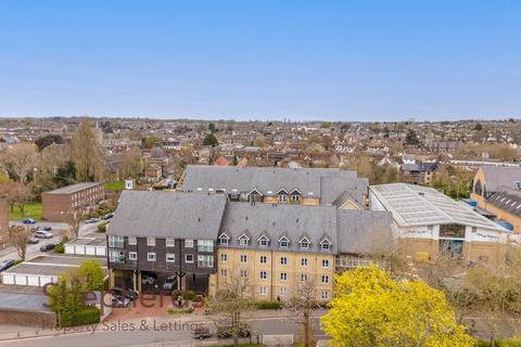 2 bedroom flat for sale, Broadmeads, Ware SG12