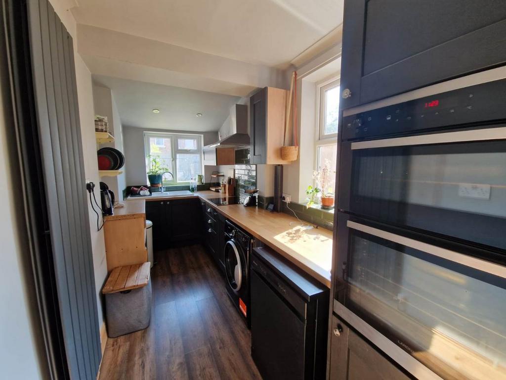 Kitchen (3)